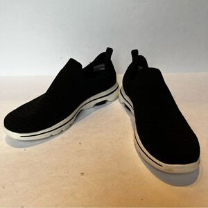 Skechers Women's Stretch Fit Slip On Sneakers Black Size 9.5